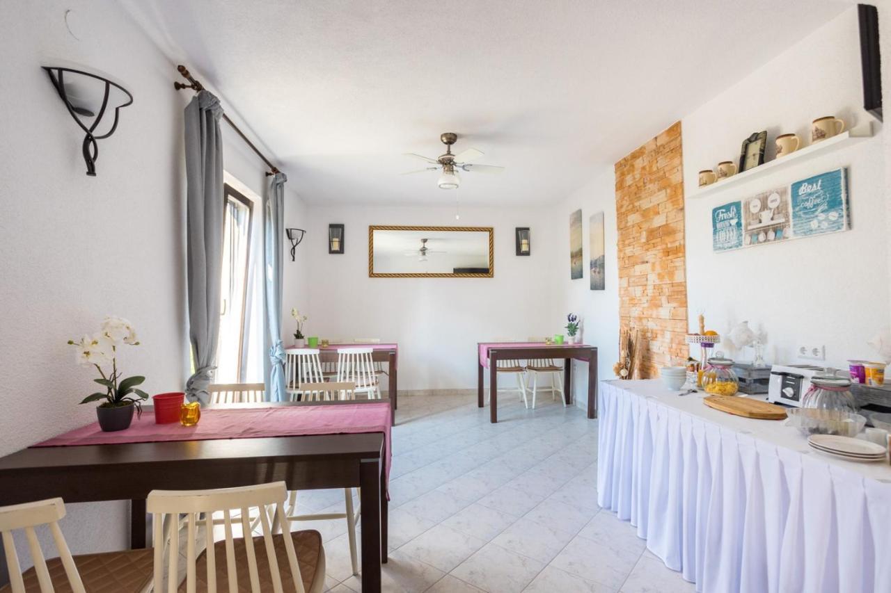 Dubasa B&B Vantacici Kültér fotó