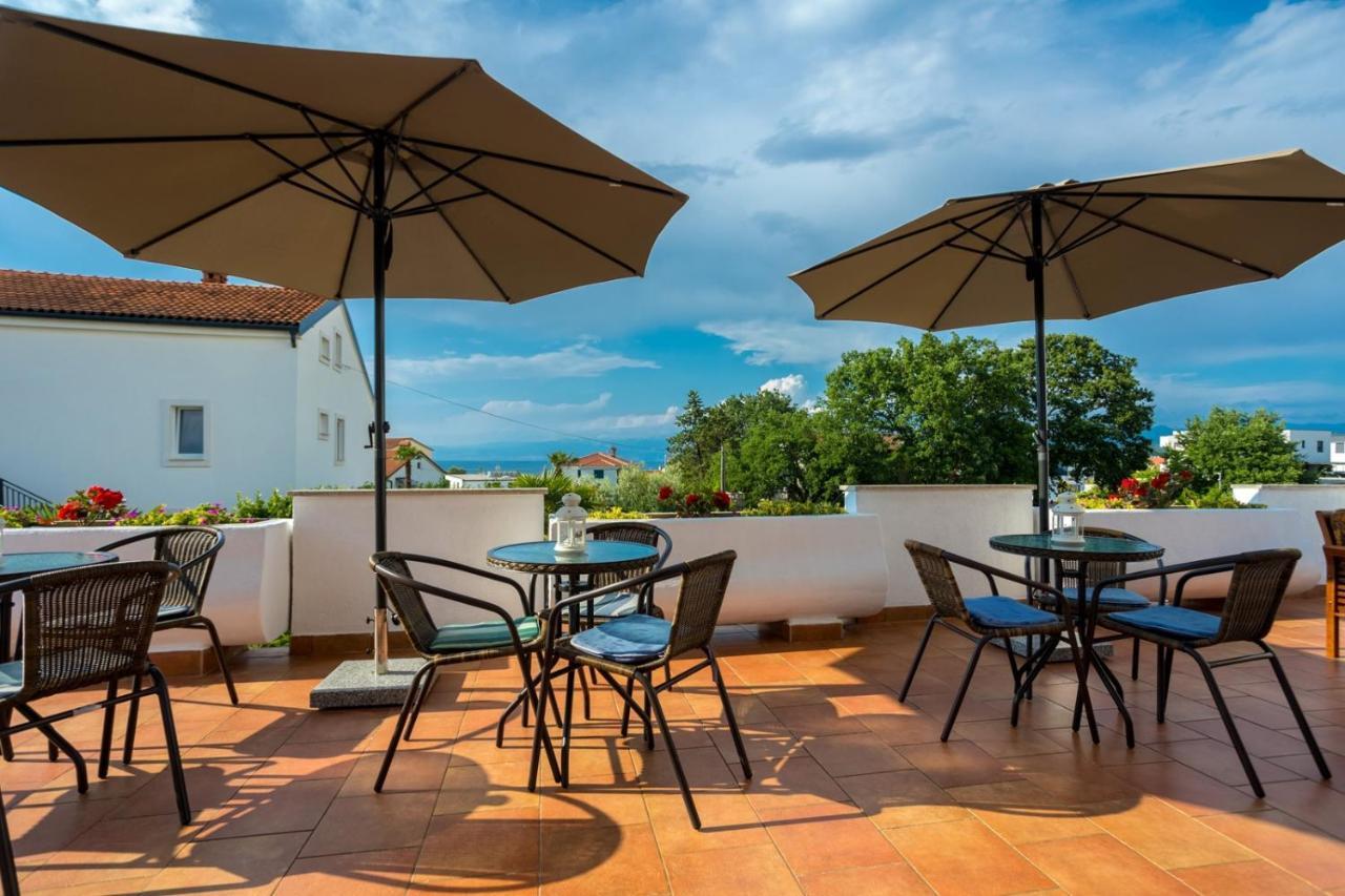 Dubasa B&B Vantacici Kültér fotó